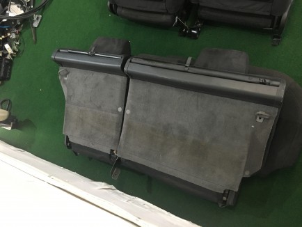Conjunto de bancos SUBARU LANCASTER OEM 64010AE800ML 64010AE810ML 64221AE250ML 64231AE400ML BH9 2001 Silver 1U2