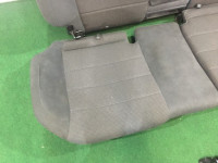 Conjunto de bancos SUBARU LANCASTER OEM 64010AE800ML 64010AE810ML 64221AE250ML 64231AE400ML BH9 2001 Silver 1U2