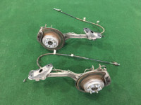ดุมล้อหลัง SUBARU LANCASTER OEM 20252AE001 20252AE011 26700AE010 26692AE000 26692AE010 BH9 2001 EJ254