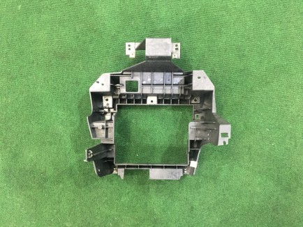 Крепление магнитофона SUBARU OUTBACK OEM 66204AG000 66204AG040 BP9 2005