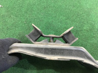 变速箱横梁 SUBARU LEGACY OEM 41011AE000 41022AE120 BH9 2001 EJ254