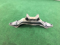 变速箱横梁 SUBARU LEGACY OEM 41011AE000 41022AE120 BH9 2001 EJ254