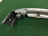 Para-choques dianteiro SUBARU LEGACY OEM 57703AE180TG 57704AE140 BH9 2001 Silver 01G