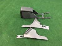 手套箱与扶手 SUBARU LEGACY OEM 92111AE010AC BH9 2001 Silver 01G