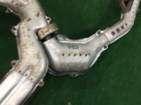 Выпускной коллектор SUBARU LEGACY OEM 44109AE001 44111AE160 44111AE161 BH9 2001 EJ254