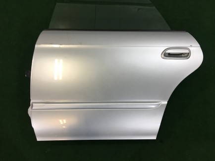 左リアドア SUBARU LEGACY OEM 60400AE410 BH9 2001 Silver 01G