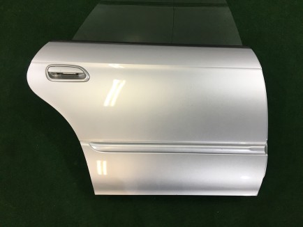 Left rear door SUBARU LEGACY OEM 60400AE400 BH9 2001 Silver 01G
