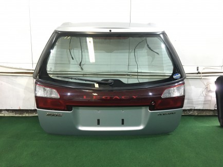 ประตูท้าย SUBARU LEGACY OEM 60800AE040 BH9 2001 Silver 01G