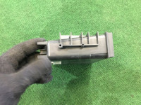 音响下储物盒 SUBARU LEGACY OEM 66128AE000 BH9 2001 Silver 01G