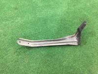 Suporte direito do para-choques dianteiro SUBARU LEGACY OEM 57707AE120 BH9 2001 Silver 01G
