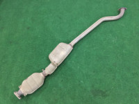 ท่อไอเสียท่อนกลาง SUBARU LEGACY OEM 44200AE050 44200AE051 BH9 2001 EJ254