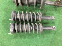 减震器 SUBARU LEGACY OEM 20310AE320 20310AE330 20310AE3309L 20365AE110 20365AE1109L BH9 2001 EJ254