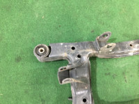 คานรองเครื่อง задняя SUBARU LANCASTER OEM 20152AE000 20152AE001 BHE 2000 EZ30
