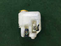 Бачок омывателя SUBARU LANCASTER OEM 86610AE010 BHE 2000 EZ30