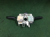 组合开关 SUBARU LANCASTER OEM 83111AE030 83111AE031 BHE 2000 EZ30