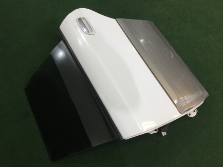 Porta traseira esquerda SUBARU LANCASTER OEM 60400AE430 BHE 2000 white / grey 0U4