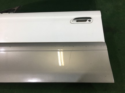 Дверь передняя левая SUBARU LANCASTER OEM 60009AE050 60009AE070 BHE 2000 white / grey 0U4