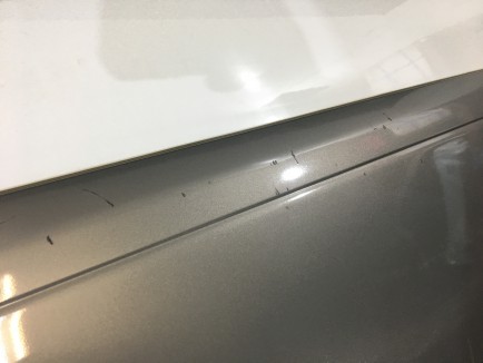 Puerta delantera derecha SUBARU LANCASTER OEM 60009AE040 60009AE060 BHE 2000 white / grey 0U4