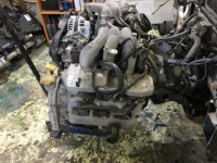 发动机 SUBARU LANCASTER OEM 10100BC660 10100BG320 BHE 2000 EZ30