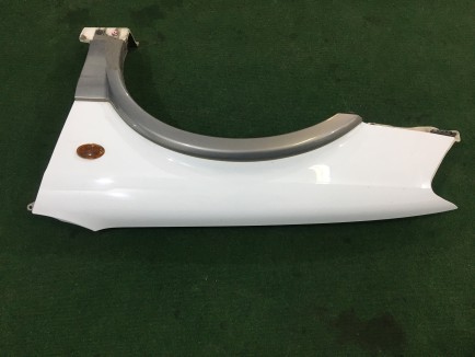左フロントフェンダー SUBARU LANCASTER OEM 57120AE031 BHE 2000 white / grey 0U4