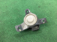 左エンジンマウント SUBARU LANCASTER OEM 41022AE110 BHE 2000 EZ30