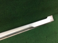 右サイドシル SUBARU LANCASTER OEM 91111AE080LG BHE 2000 white / grey 0U4