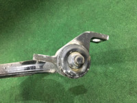 左フロントロアアーム SUBARU LANCASTER OEM 20200AA210 20202AE010 BHE 2000 EZ30