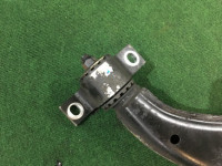 Braço de suspensão dianteiro direito SUBARU LANCASTER OEM 20200AA200 20202AE000 BHE 2000 EZ30