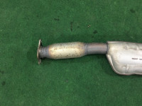 Tramo central del escape SUBARU LANCASTER OEM 44200AE080 BHE 2000 EZ30