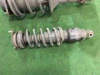 ストラット SUBARU LANCASTER OEM 20310AE280 20310AE290 20330AE340 20365AE021 20380AE320 BHE 2000 EZ30