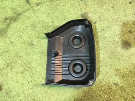 Tapa de distribución derecha SUBARU LEGACY OEM 13572AA043 BG5 1998 EJ20D