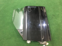 Porta dianteira esquerda SUBARU LEGACY B4 OEM 60009AE010 60009AE030 BE5 2001 Black 47A
