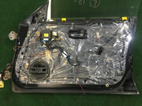 Дверь передняя правая SUBARU LEGACY B4 OEM 60009AE000 60009AE020 BE5 2001 Black 47A