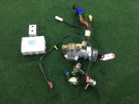 Комплект замков 57491AE621 57491AE622 SUBARU LEGACY B4