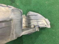 左前轮内衬 SUBARU LEGACY B4 OEM 59110AE010 BE5 2001 Black 47A