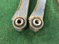 Rear control arms SUBARU LEGACY B4 OEM 20250AE020 20250AE021 20250AE040 20250AE010 20250AE000 BE5 2001 EJ206