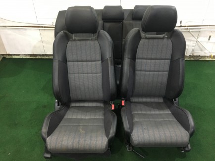 Conjunto de bancos SUBARU LEGACY B4 OEM 64010AE361ML 64010AE370ML 64230AE040ML 64230AE070ML BE5 2001 Black 47A
