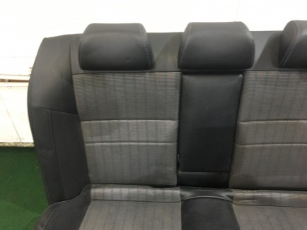 Conjunto de bancos SUBARU LEGACY B4 OEM 64010AE361ML 64010AE370ML 64230AE040ML 64230AE070ML BE5 2001 Black 47A