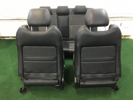 Conjunto de bancos SUBARU LEGACY B4 OEM 64010AE361ML 64010AE370ML 64230AE040ML 64230AE070ML BE5 2001 Black 47A
