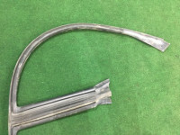 Уплотнитель дверей правый SUBARU LEGACY B4 OEM 63521AE000 BE5 2001 Black 47A
