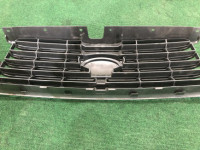 Grelha do radiador SUBARU FORESTER OEM 91121SA082 SG5 2007 white 51E