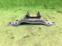 คานรองเกียร์ 41021AC380 41021AC381 41022AE120 41022AE121 SUBARU LEGACY
