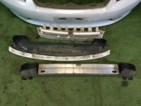 Para-choques dianteiro SUBARU LEGACY OEM 57703AG000WZ 57704AG000 57712AG000 57712AG310 57731AG590 BP5 2004 white pearl 36J