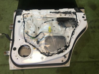 Дверь задняя правая SUBARU LEGACY OEM 60409AG0009P 60409AG0019P BP5 2004 white pearl 36J