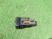 Interruptor do desembaciador traseiro SUBARU LEGACY OEM 83001AC000 BD5 1994 EJ20E