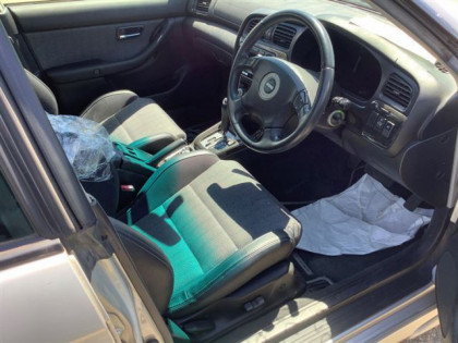 SUBARU LEGACY BE5 2000