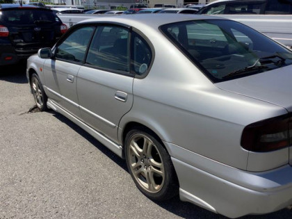 SUBARU LEGACY BE5 2000
