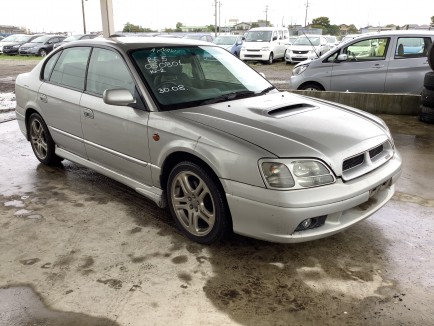 SUBARU LEGACY B4 BE5 2000
