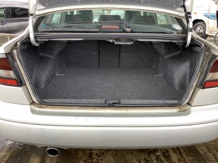 SUBARU LEGACY B4 BE5 2000