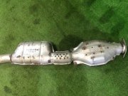 ท่อไอเสียท่อนกลาง SUBARU LEGACY B4 OEM 44200AE120 BE5 2001 EJ206